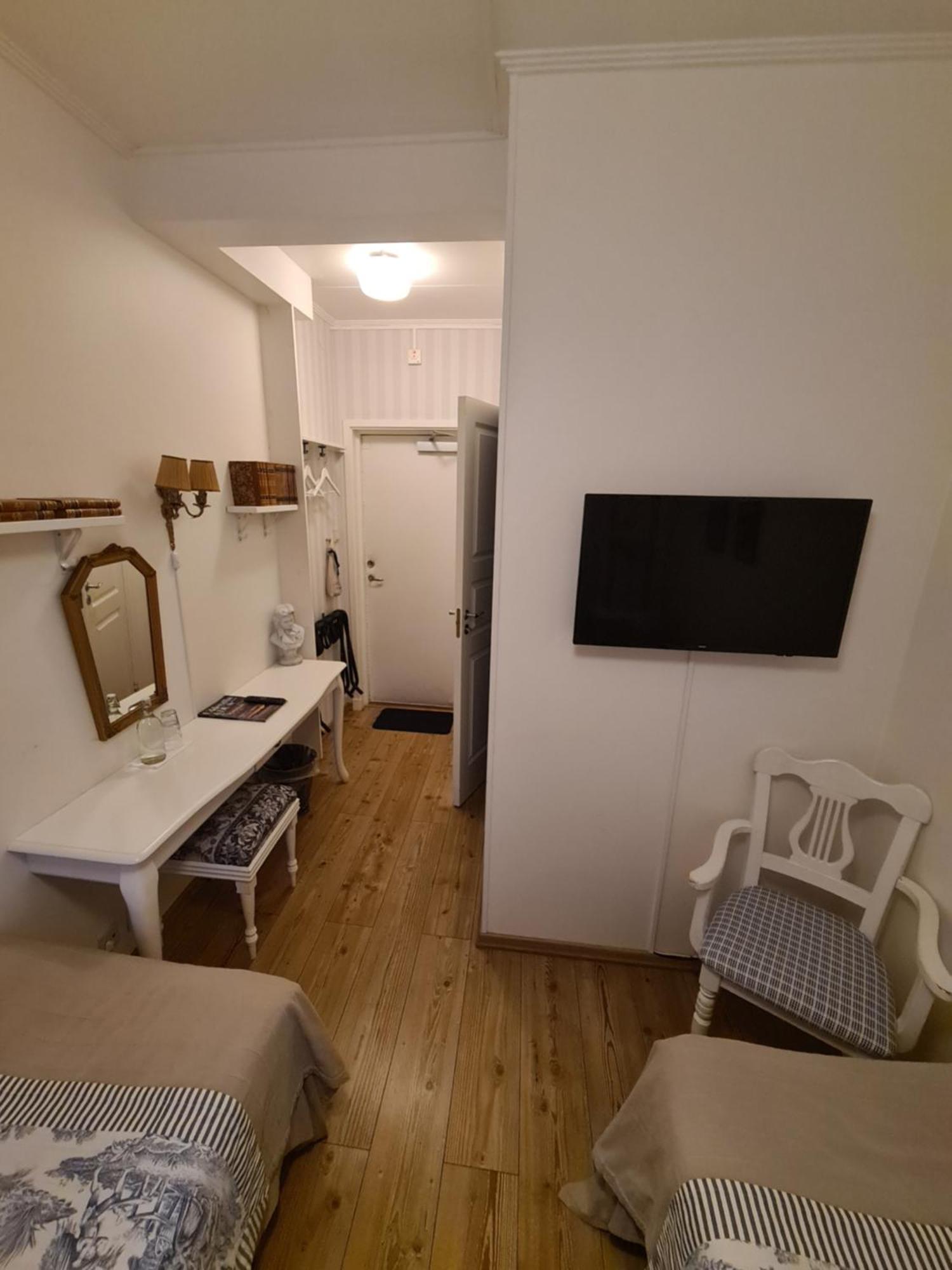 Viking 3*